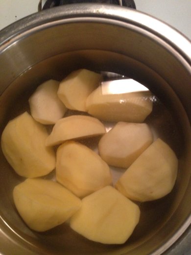 Вегетарианские котлетки с вешенками - Шаг 1