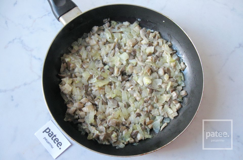 Куриный рулет с блинами - Шаг 8