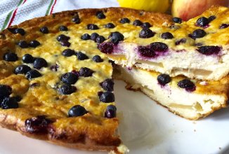 Творожный десерт.