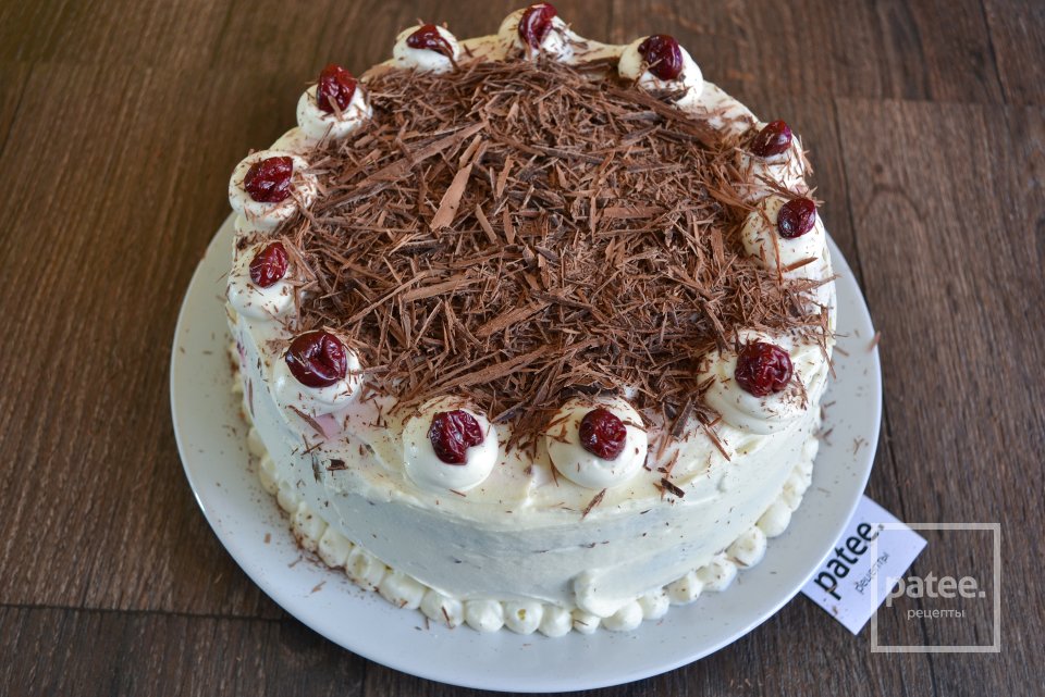 Шоколадно-вишневый торт с нежным сливочным кремом - Шаг 25