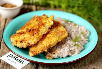 Отбивные из свинины с корочкой из кускуса