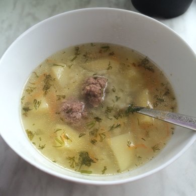 Рисовый суп с фрикадельками