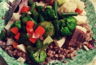 Гречка с овощами и мясом