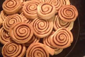 Булочки с корицей