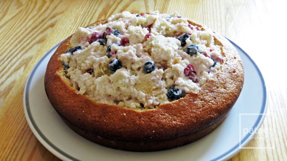 Торт-манник с ягодами - Шаг 10