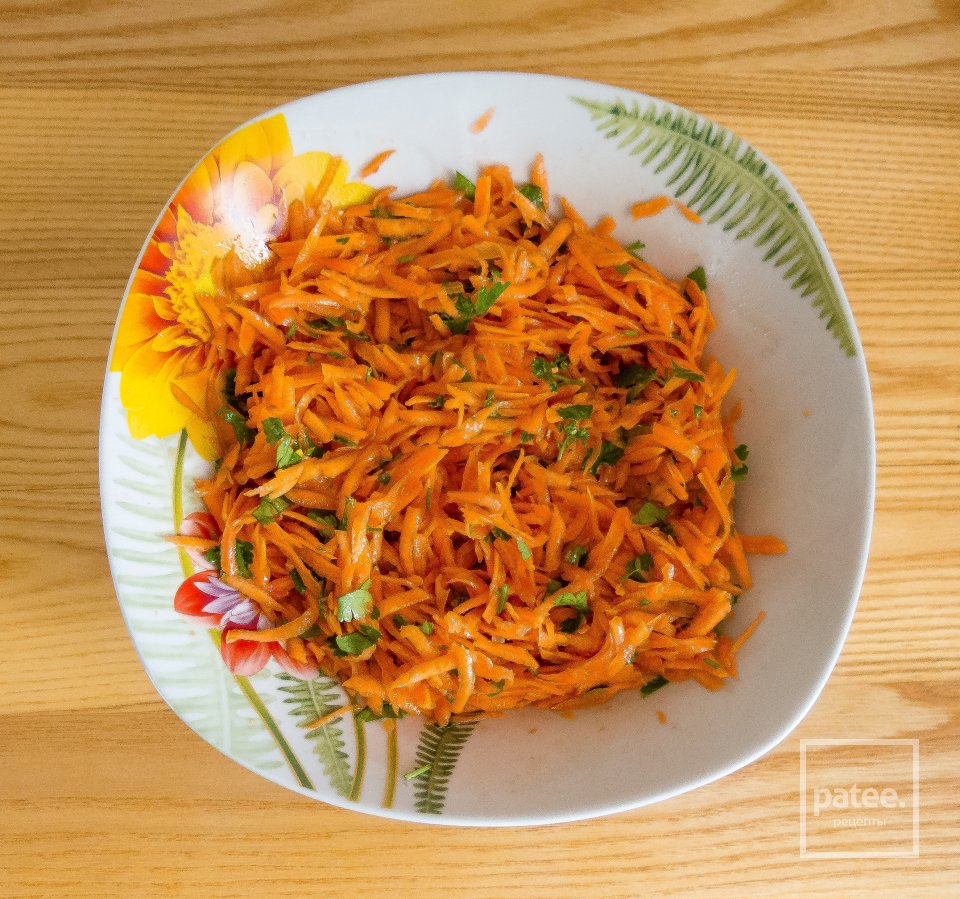 Морковный салат "Кнутом и пряником" - Шаг 4