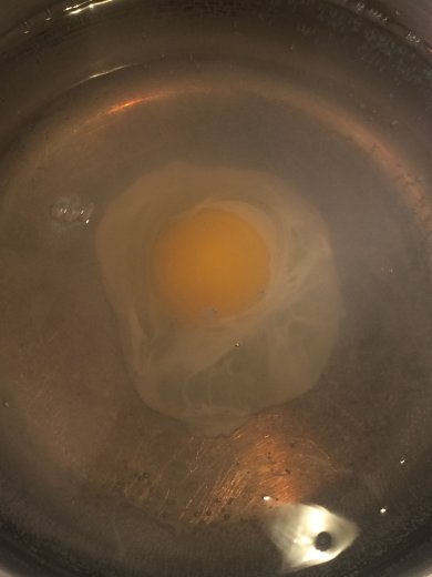 Яйцо пашот на блинчике из кабачка 🍳 - Шаг 8