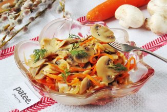 Шампиньоны с морковью по-корейски