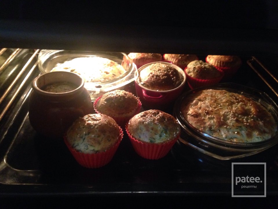 Маффины с курицей, сыром и зеленью - Шаг 7