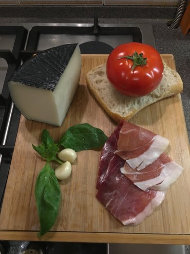 Сэндвич "Голодный каталонец" - Шаг 1