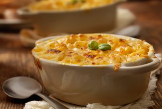 Макароны с сыром и мускатной тыквой