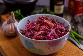 Тушеная капуста по-чешски