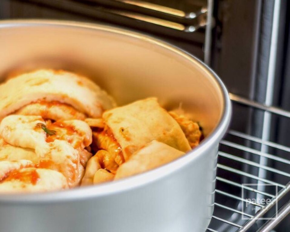 Рулеты с помидорами и моцареллой - Шаг 7