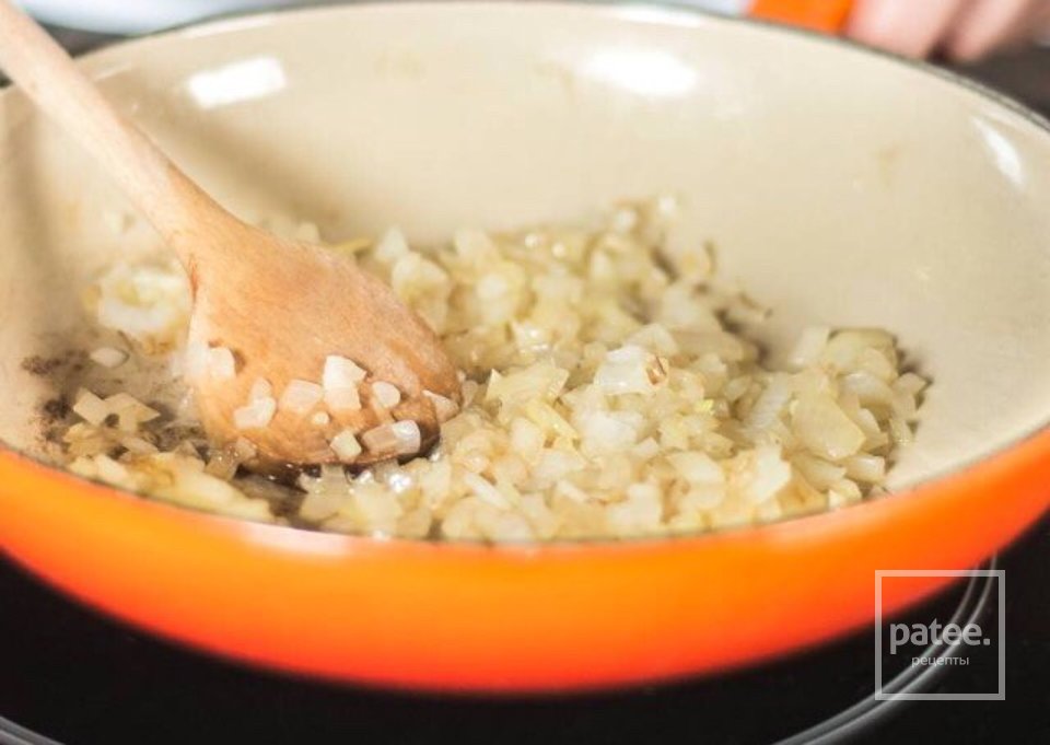 Фрикадельки в соусе Маринара - Шаг 2