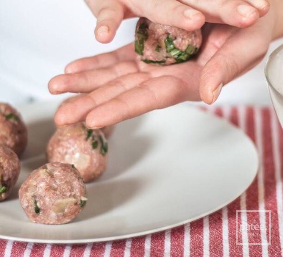 Фрикадельки в соусе Маринара - Шаг 5