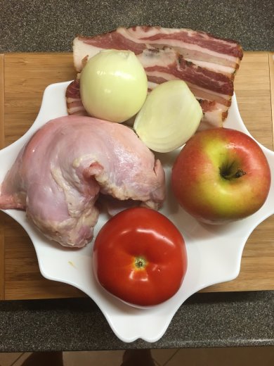 Роллы из индейки с беконом и яблоком. - Шаг 1