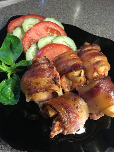 Роллы из индейки с беконом и яблоком. - Шаг 13