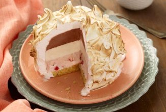 Торт -мороженое с безе "Запечённая Аляска"