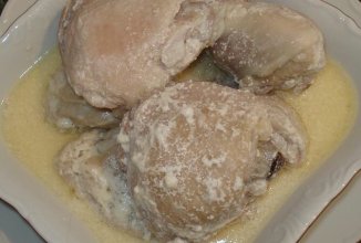 Курица в сметане. Рецепт для мультиварки.
