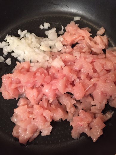 Пирог с курицей и шампиньонами - Шаг 2