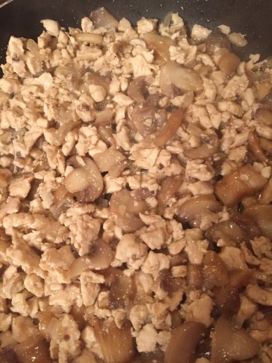 Пирог с курицей и шампиньонами - Шаг 3