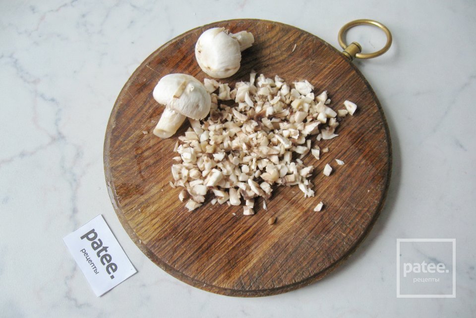 Куриная отбивная в грибном кляре - Шаг 9