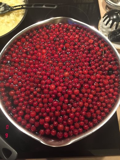 Компот из замороженных ягод - Шаг 2