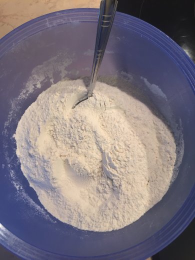 Быстрое тесто для пирожков - Шаг 1