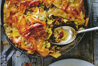 СЫТНЫЙ ПИРОГ С БАРАНИНОЙ ПО-ПЕРСИДСКИ 