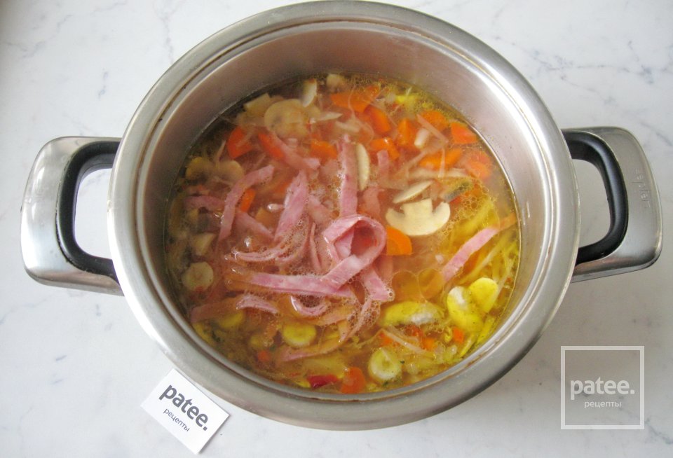Щи с грибами и ветчиной - Шаг 12