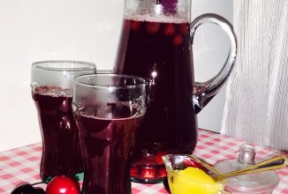 Вишневый компот с цветочным медом🍒🍷🍯