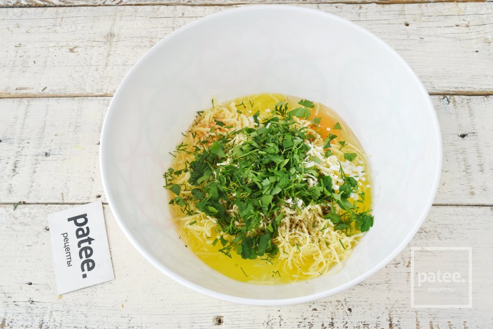 Сырные блины с зеленью - Шаг 8