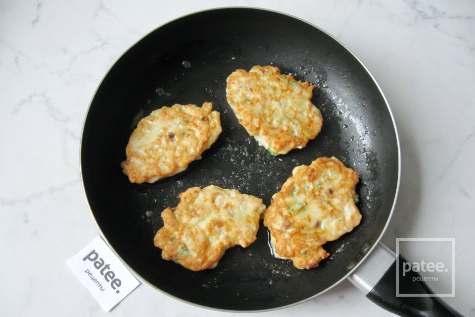 Рубленые шницели из куриной грудки с сыром - Шаг 13