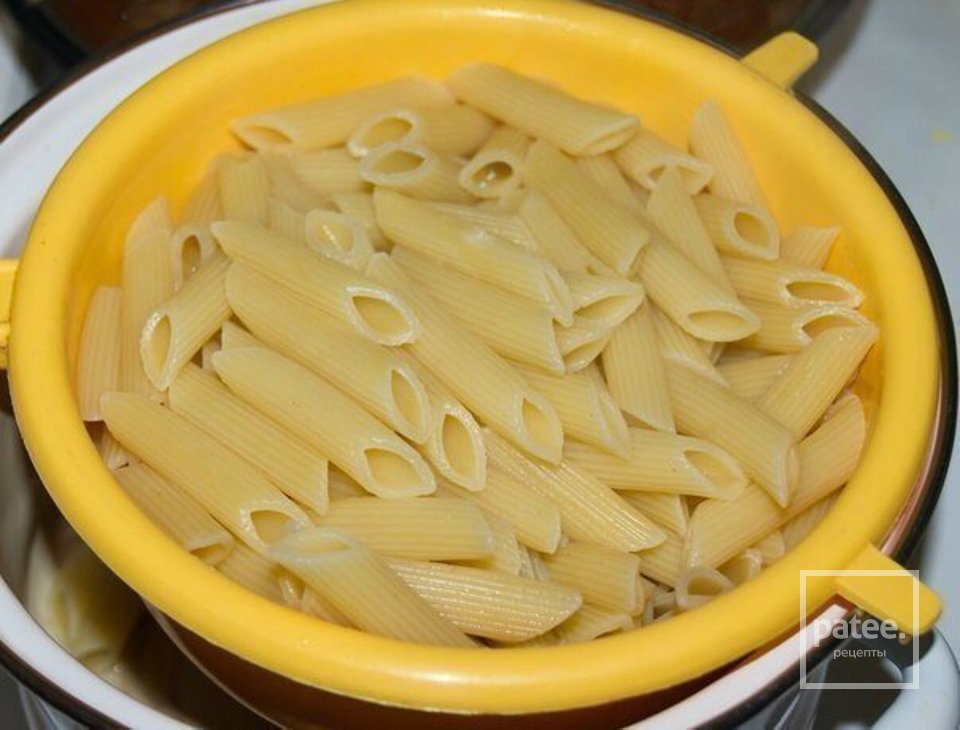 ЗАПЕКАНКА ИЗ МАКАРОН С ФАРШЕМ - Шаг 1