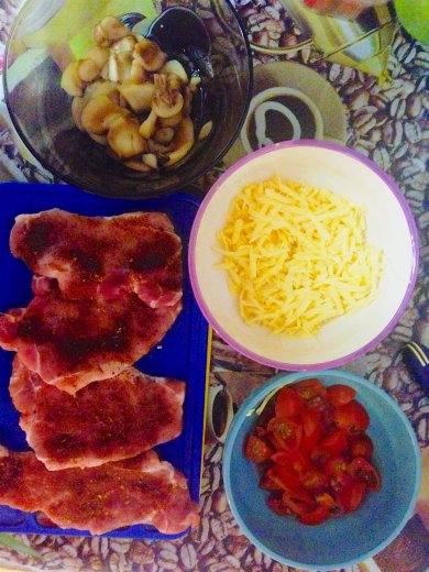 Мясо по-французски - Шаг 1