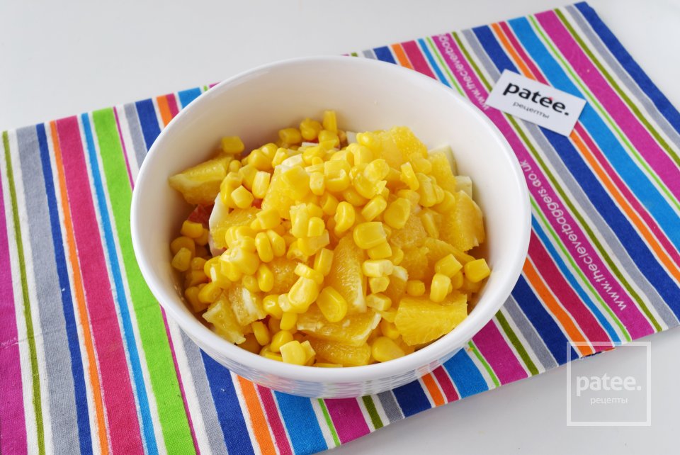 Крабовый салат с апельсином - Шаг 8