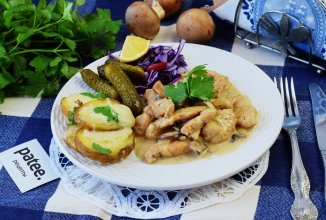 Фрикасе из курицы с грибами