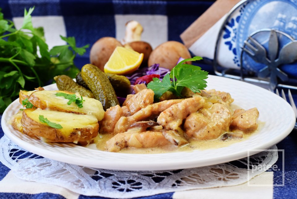 Фрикасе из курицы с грибами - Шаг 13