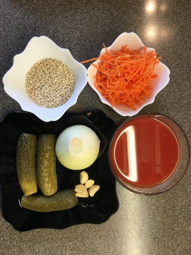 Постный рассольник с перловой крупой - Шаг 1