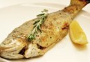 Радужная форель , запечённая с лимоном и розмарином.