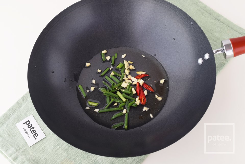  Рис с морепродуктами  и овощами по-тайски - Шаг 3