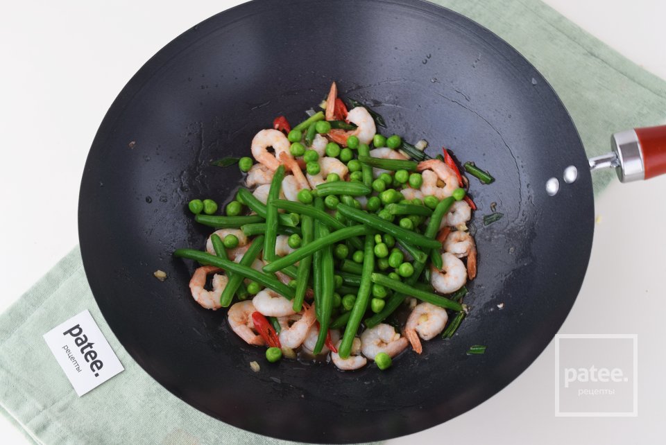  Рис с морепродуктами  и овощами по-тайски - Шаг 6