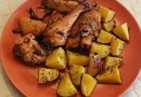 Запеченная курица с картофелем