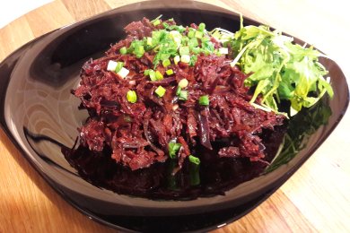 Тушеная капуста с солеными огурцами - приготовление