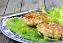 Рубленые куриные котлетки с грибами