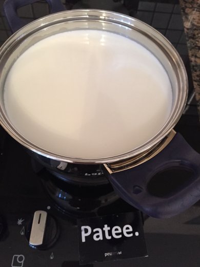 Топлёное молоко в термосе - Шаг 1
