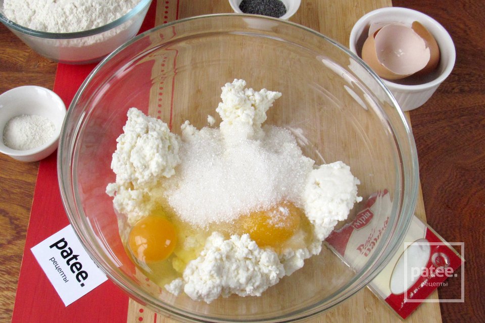 Творожные пончики с маком - Шаг 5