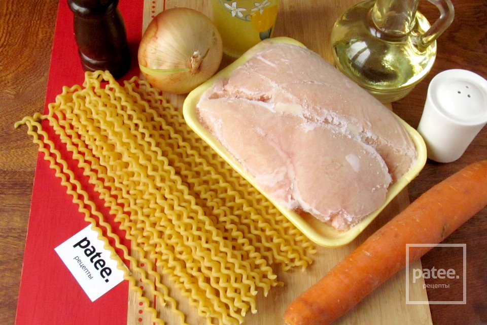 Макароны с вареной курицей - Шаг 1