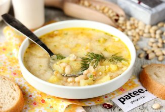 Фасолевый суп с плавленым сыром