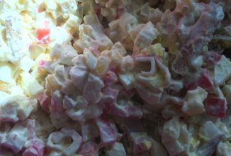 Салат с сухариками